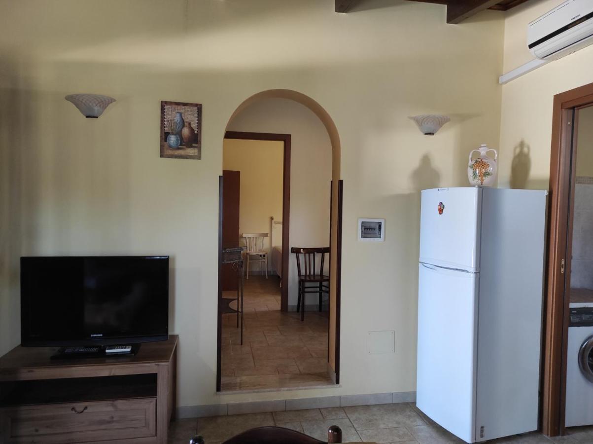 Casetta Albizia San Vito dei Normanni Esterno foto